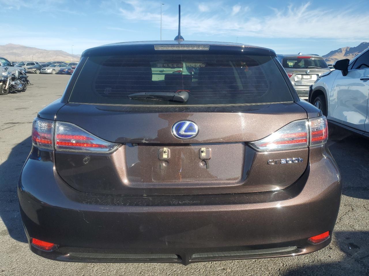 2011 Lexus CT VIN JTHKD5BHXB2041318 Copart auction photo, front end damage thumbnail 6