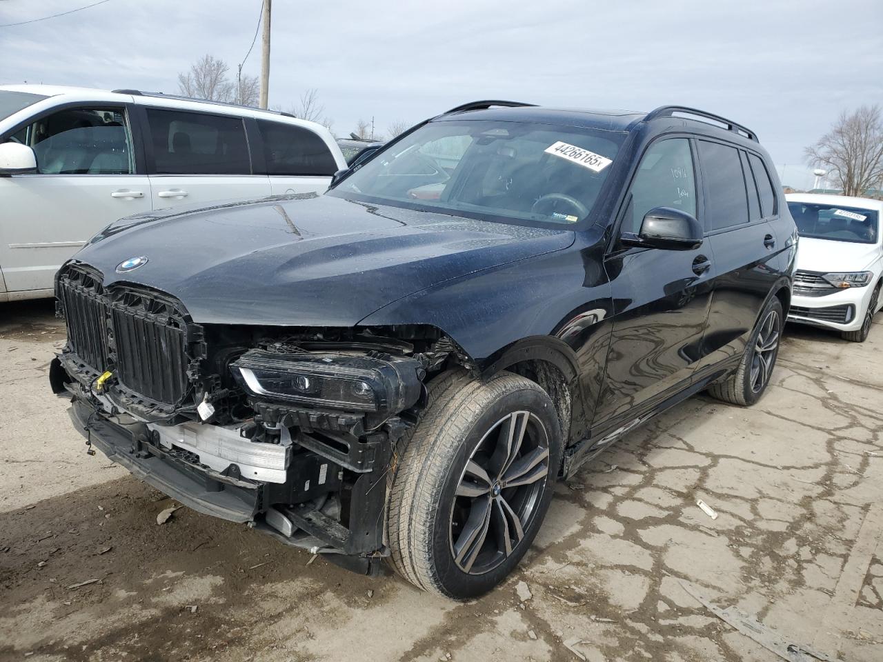 2023 BMW X7 VIN 5UX23EM08P9R24262