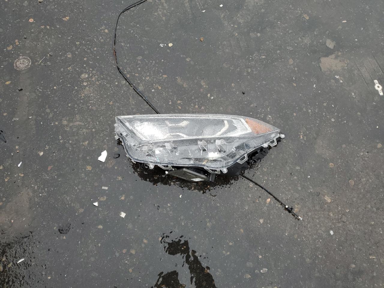 2021 Toyota RAV 4 VIN JTMFB3FV5MD053395 Copart auction photo, front end damage thumbnail 15