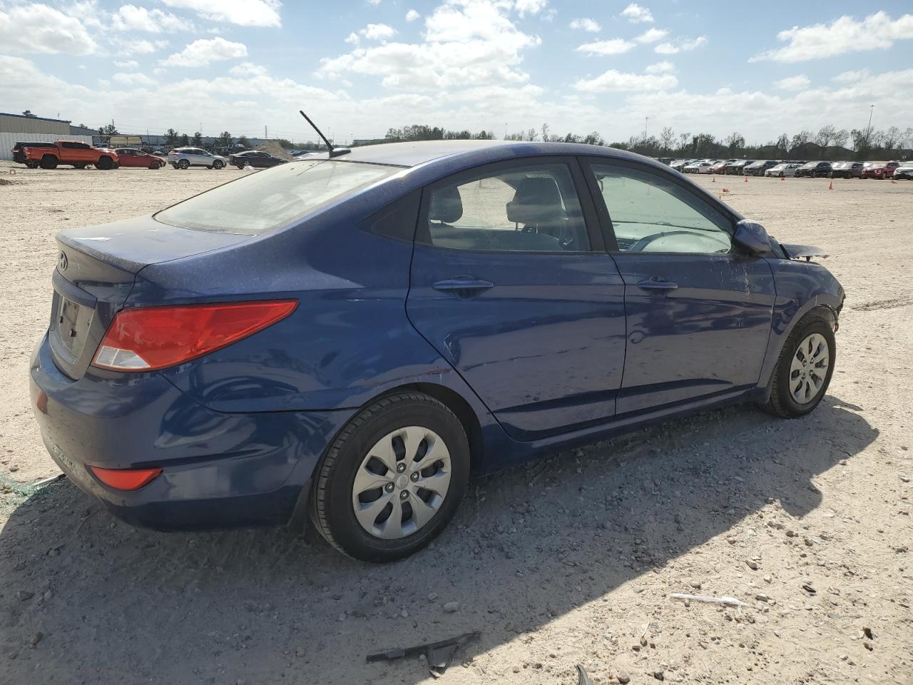2016 Hyundai Accent VIN KMHCT4AE0GU082283 Copart auction photo, front end / side damage thumbnail 3