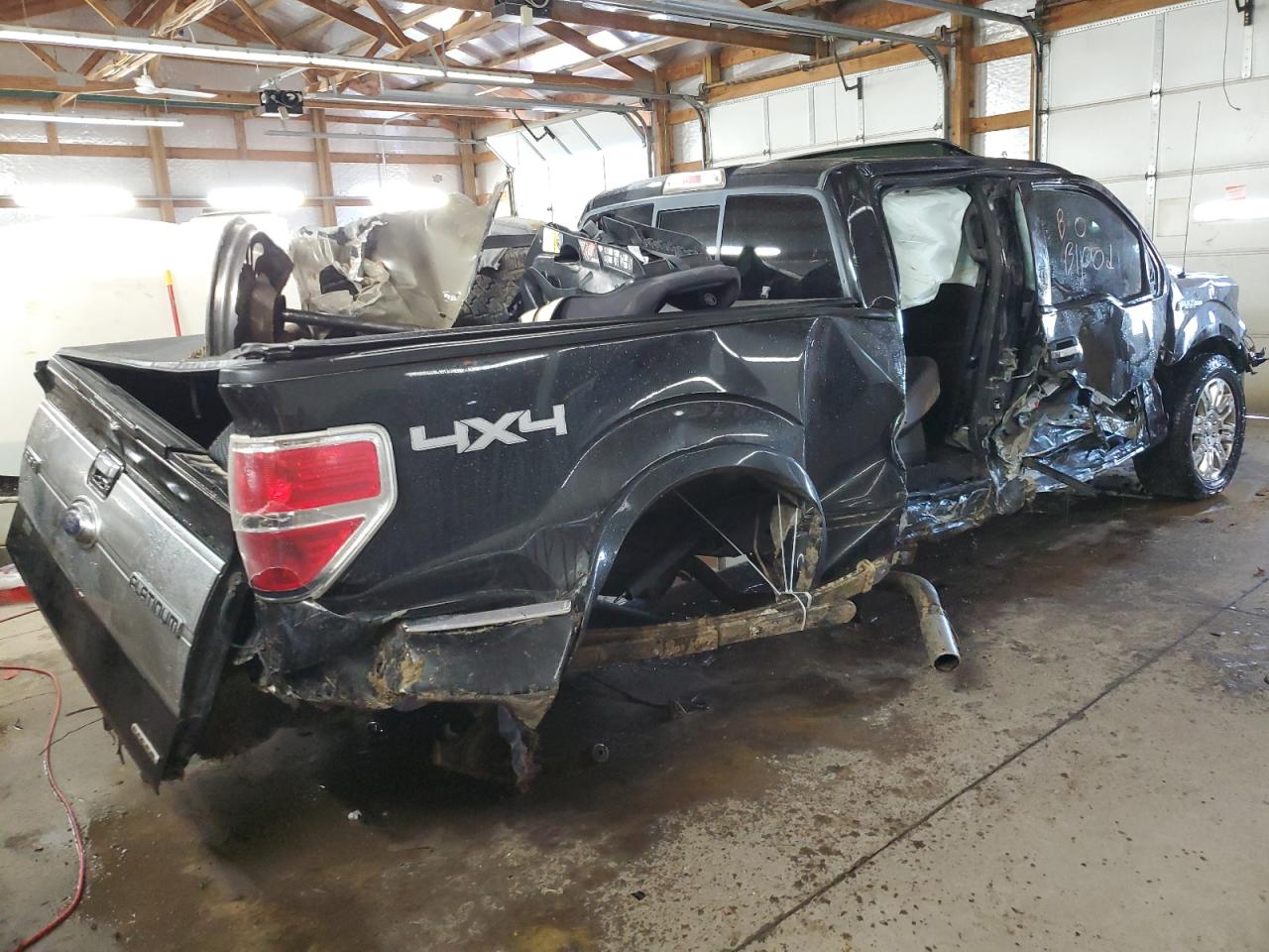 2011 Ford F-150 VIN 1FTFW1EF5BFB19397 Copart auction photo, side / rear end damage thumbnail 3
