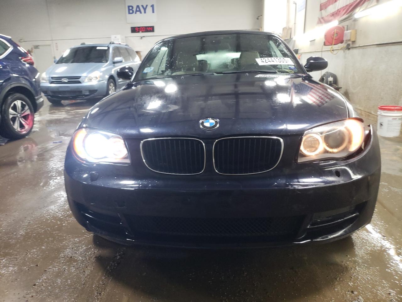2009 BMW 1er VIN WBAUL73589VJ75084 Copart auction photo, front end damage thumbnail 5