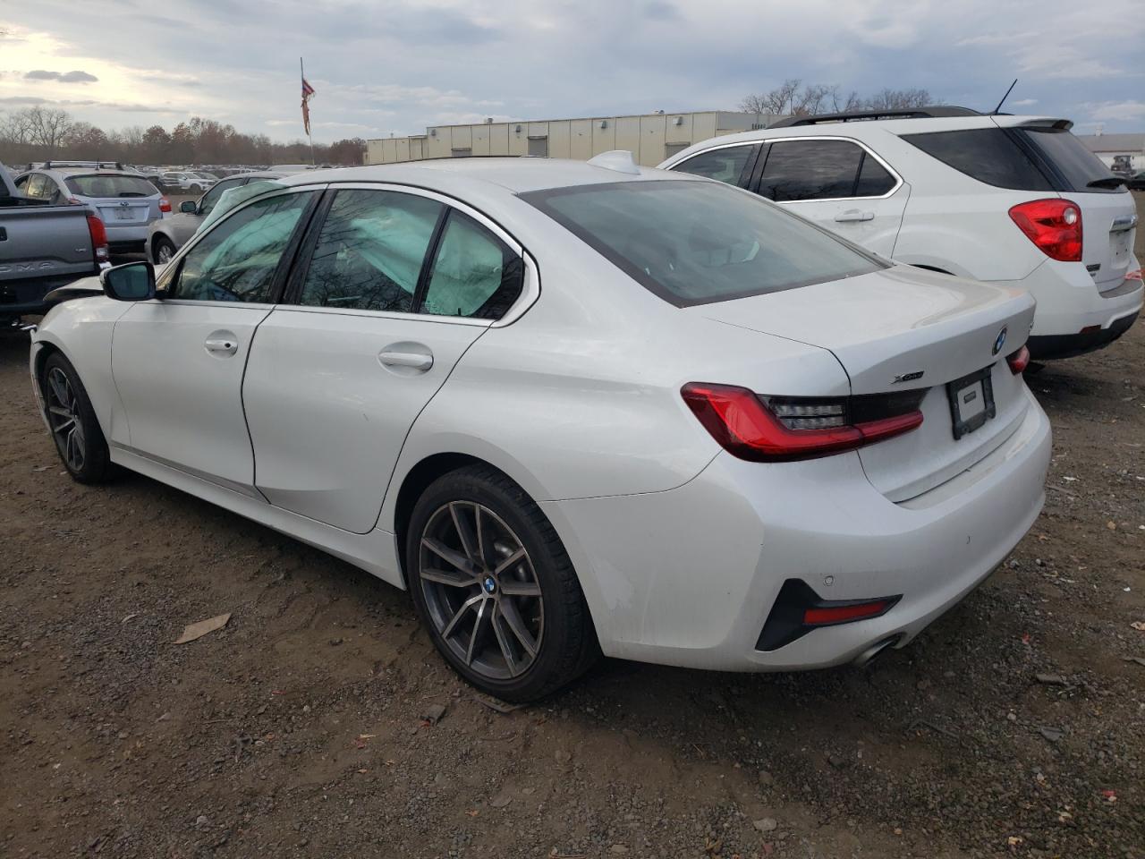 2020 BMW 3er VIN 3MW5R7J01L8B31559 Copart auction photo, front end damage thumbnail 2