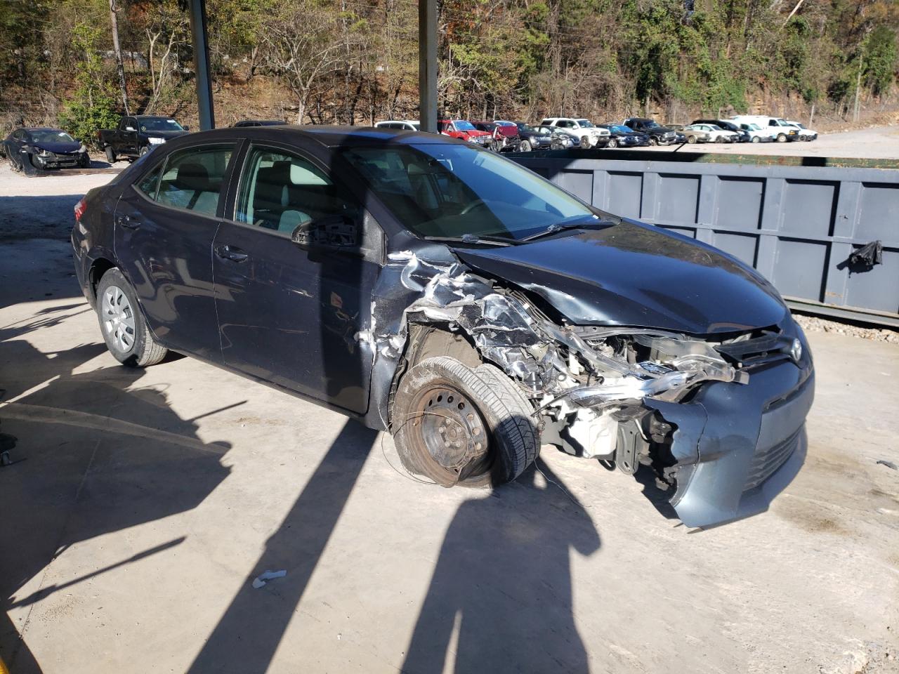 2016 Toyota Corolla VIN 2T1BURHE7GC631345 Copart auction photo, side / front end damage thumbnail 4