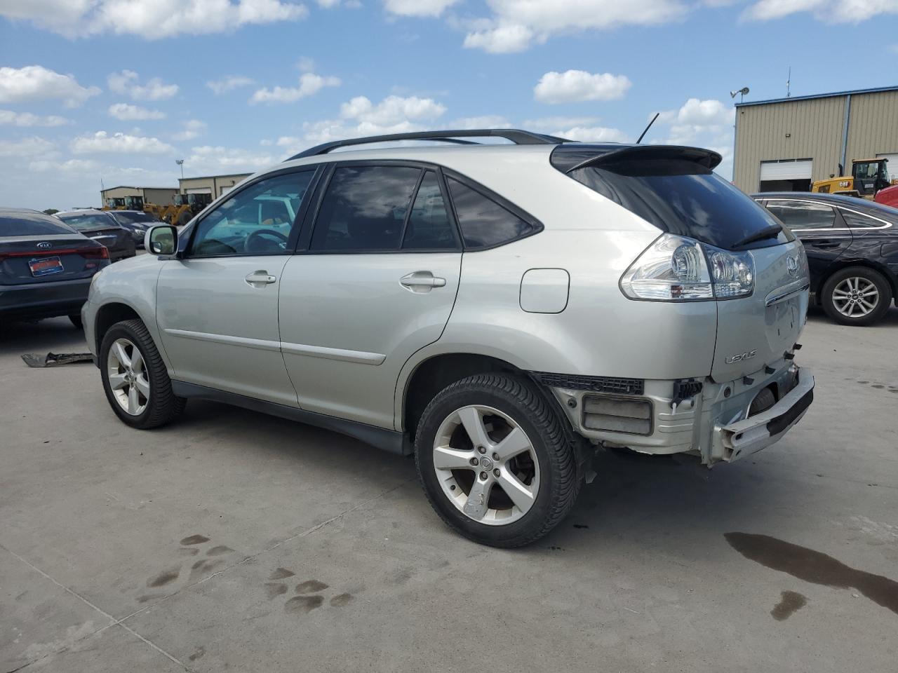 2005 Lexus RX VIN 2T2HA31U95C052285 Copart auction photo, front end / minor dent/scratches damage thumbnail 2