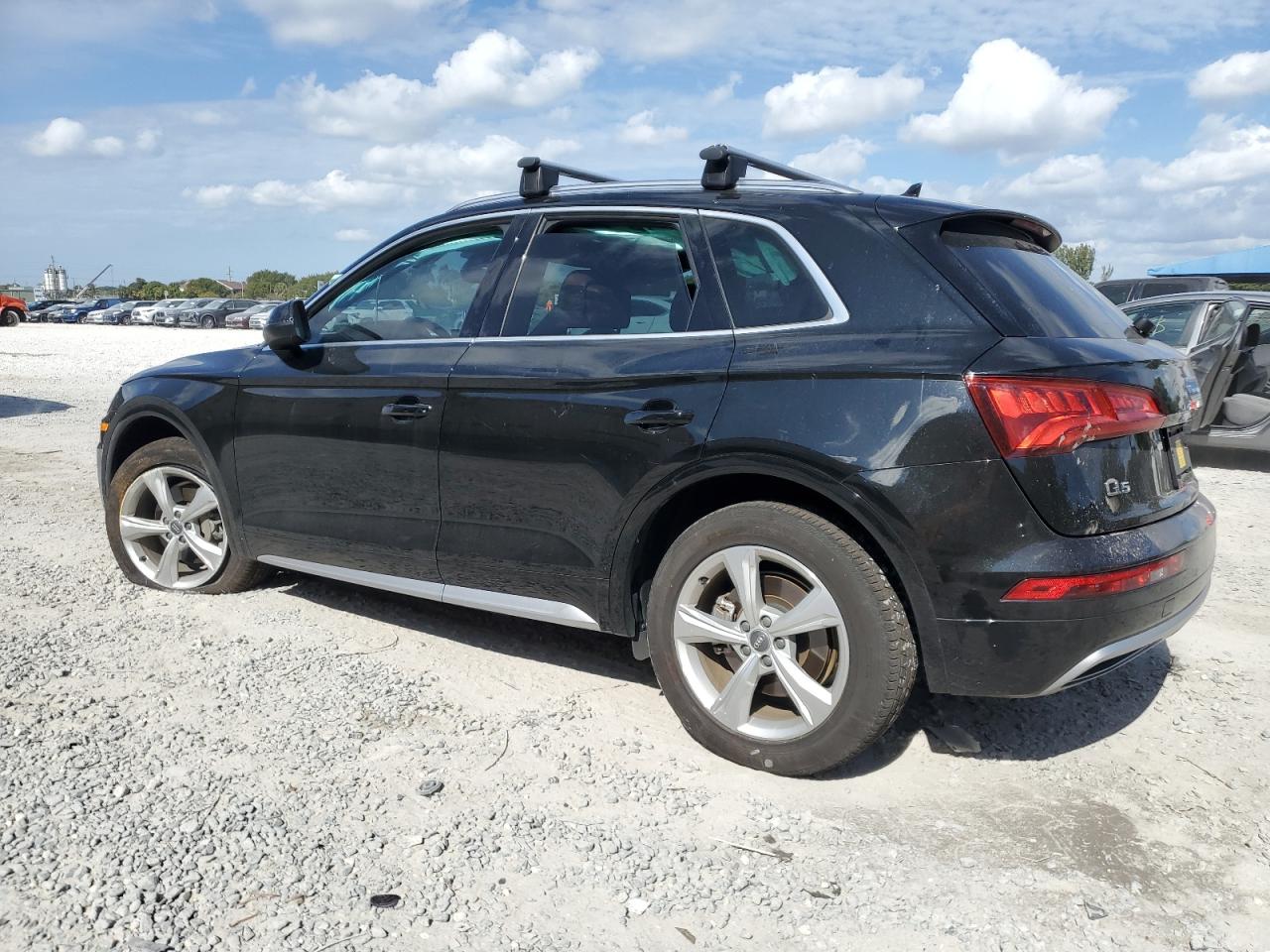 2020 Audi Q5 VIN WA1ANAFY2L2082146 Copart auction photo, side / undercarriage damage thumbnail 2