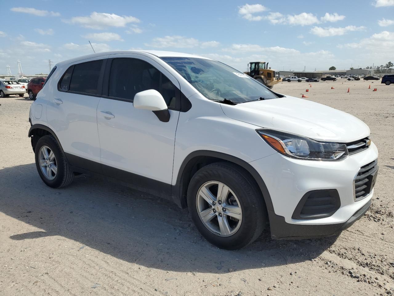 2020 Chevrolet Trax VIN 3GNCJKSB7LL307068 Copart auction photo, rear end / minor dent/scratches damage thumbnail 4