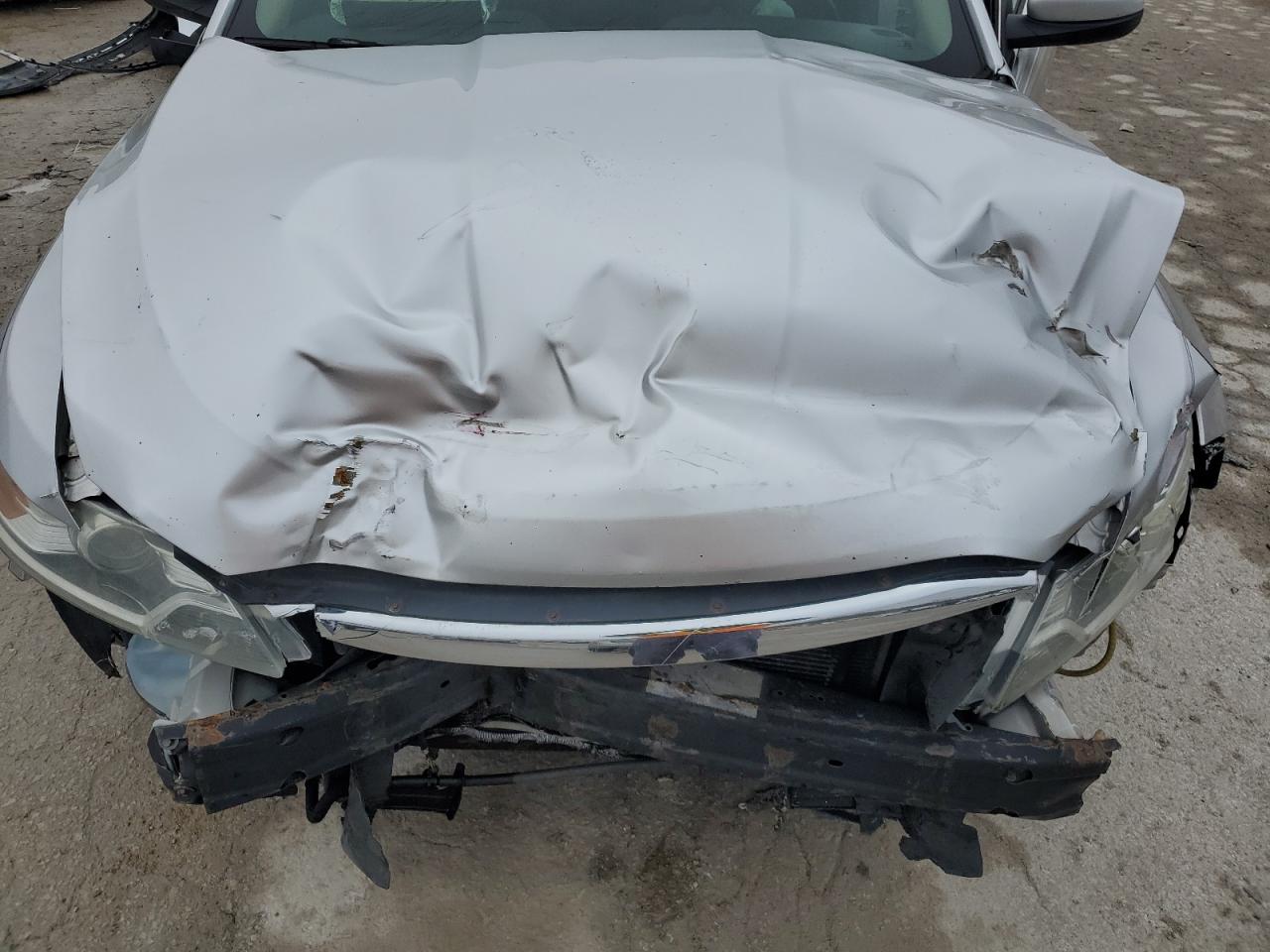 2010 Ford Taurus VIN 1FAHP2EW2AG138273 Copart auction photo, all over / mechanical damage thumbnail 11