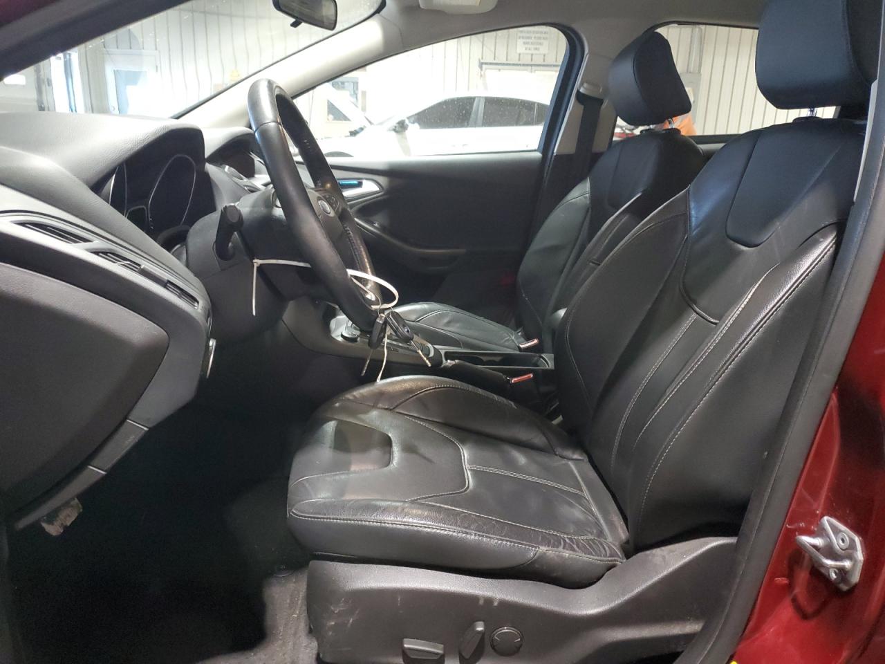 2016 Ford Focus VIN 1FADP3K20GL330569 Copart auction photo, side / rear end damage thumbnail 7