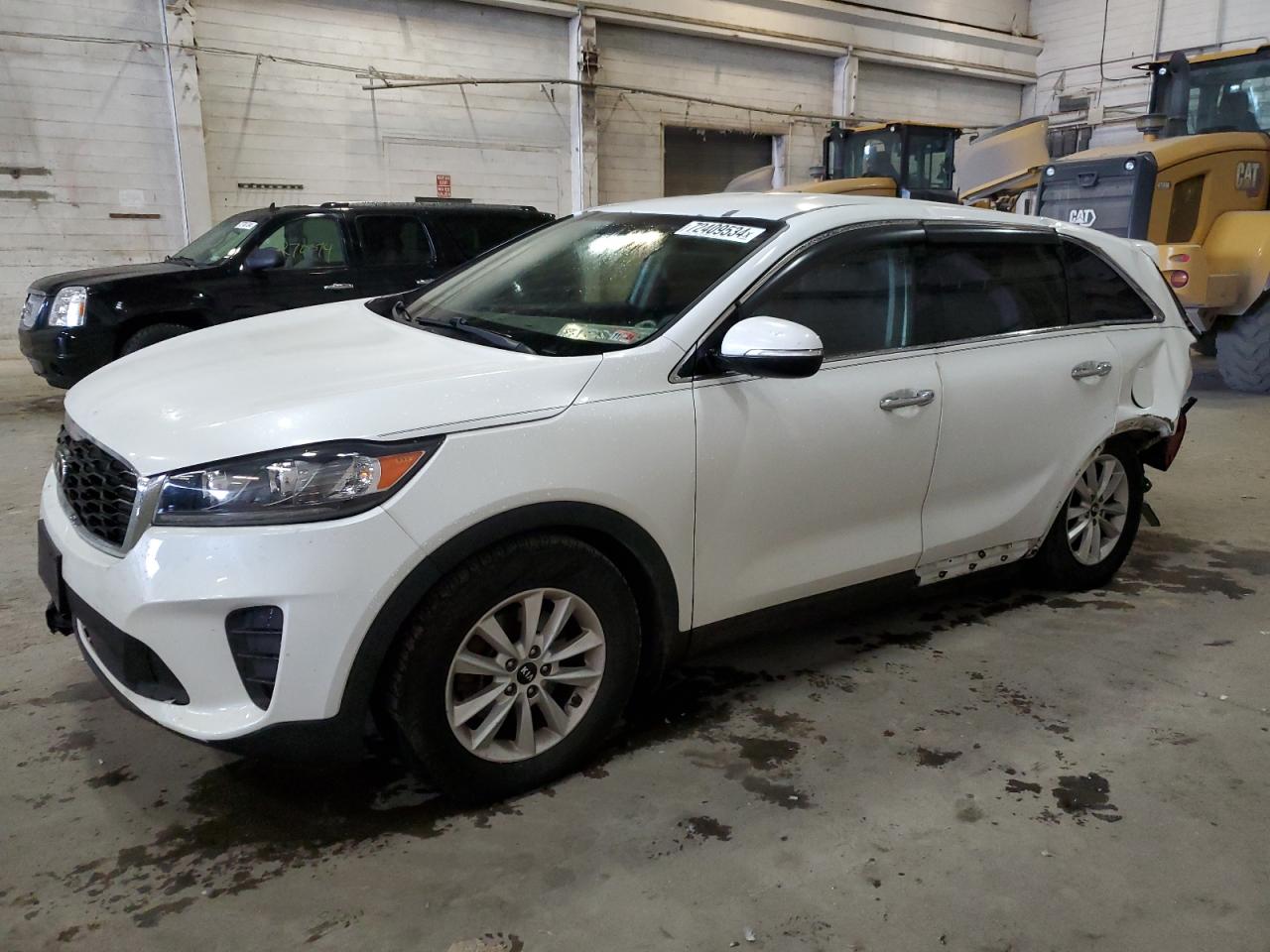 2019 KIA Sorento VIN 5XYPG4A37KG516640