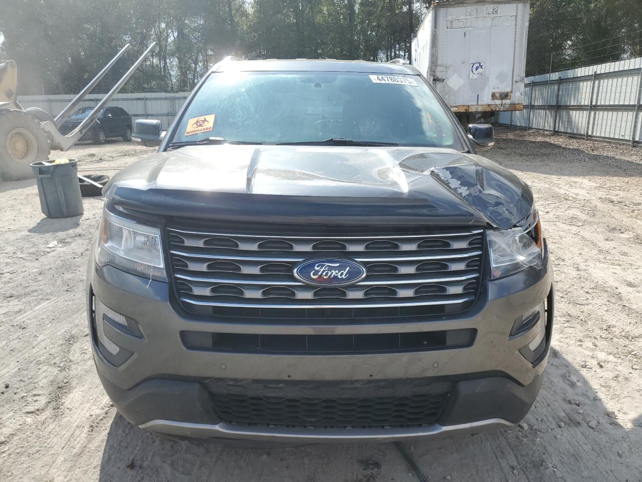 2017 Ford Explorer VIN 1FM5K7D80HGE18761 Copart auction photo, side / front end damage thumbnail 5