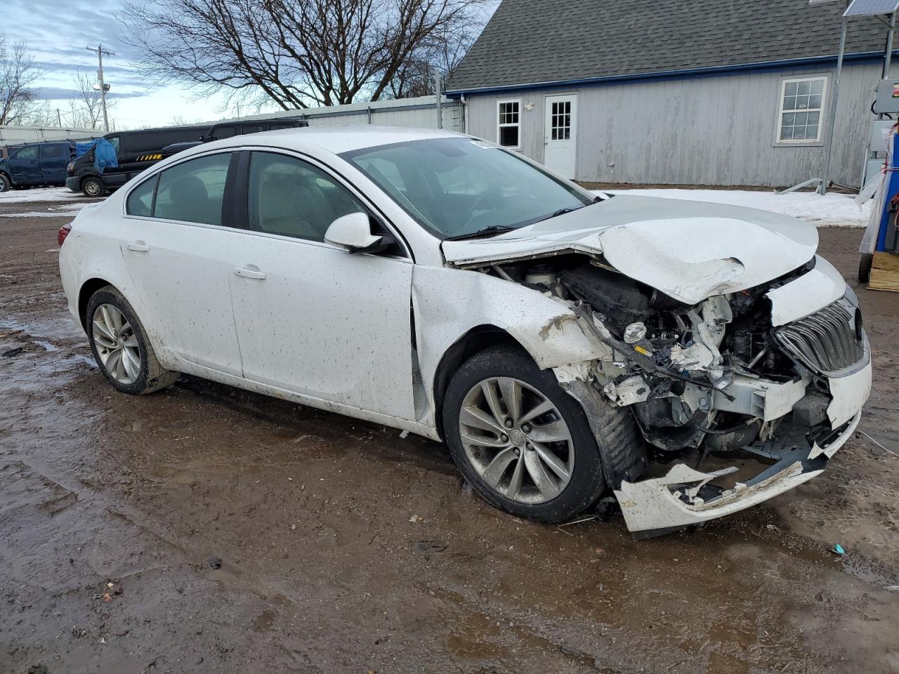 2016 Buick Regal VIN 2G4GT5GX2G9112106 Copart auction photo, front end / minor dent/scratches damage thumbnail 4
