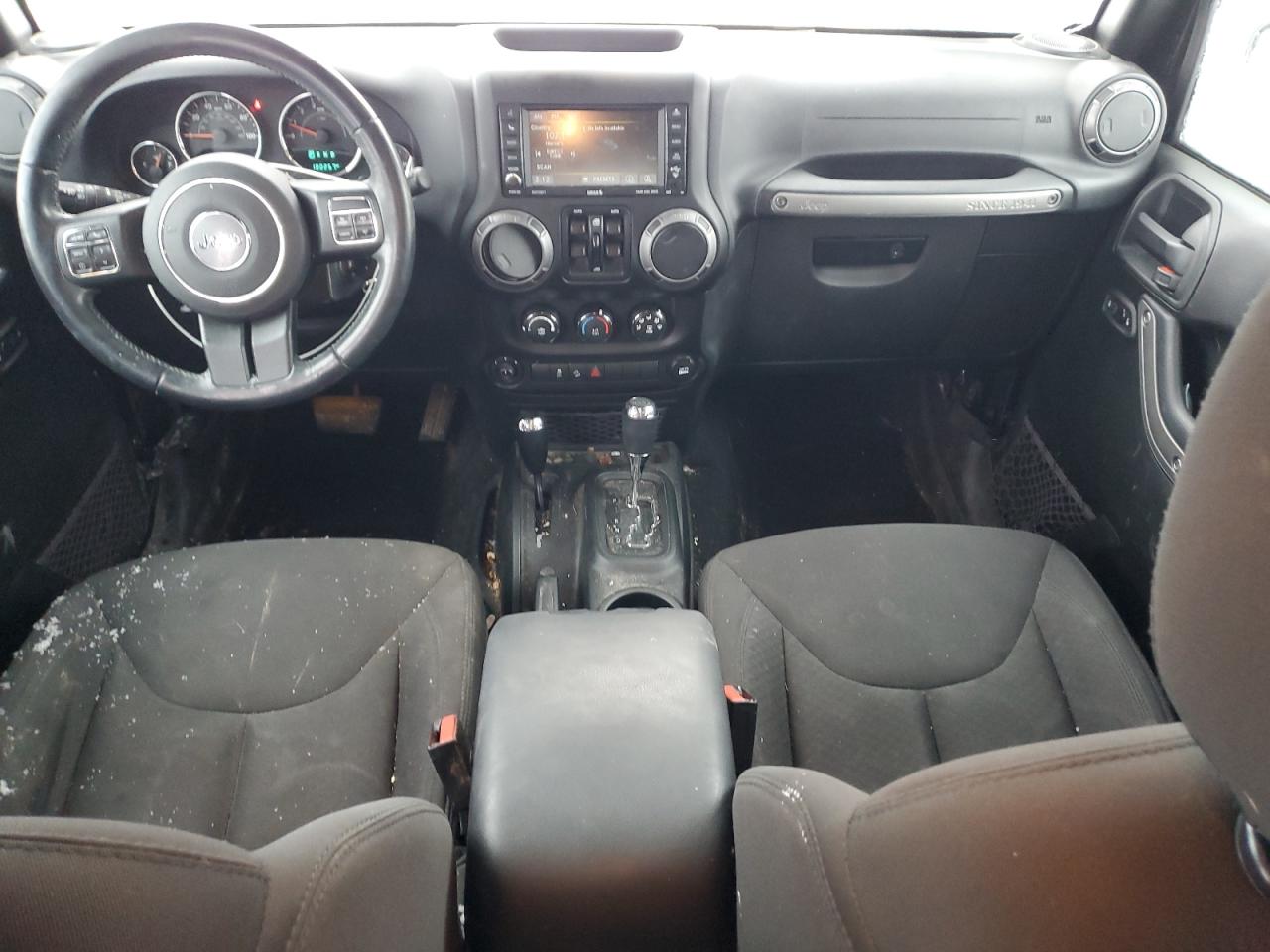 2017 Jeep Wrangler VIN 1C4BJWDG5HL750777 Copart auction photo, side / minor dent/scratches damage thumbnail 8