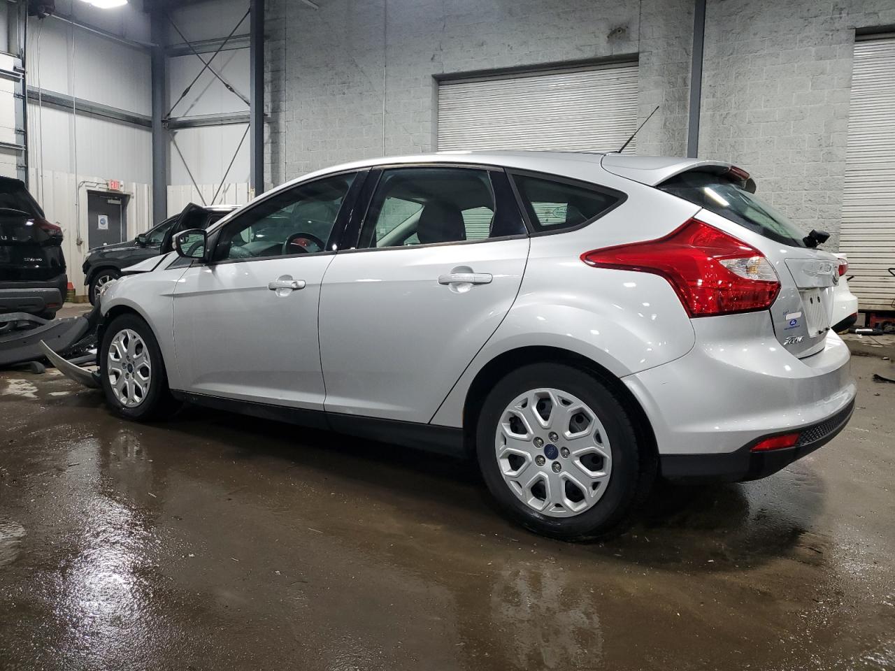 2012 Ford Focus VIN 1FAHP3K26CL463574 Copart auction photo, front end damage thumbnail 2