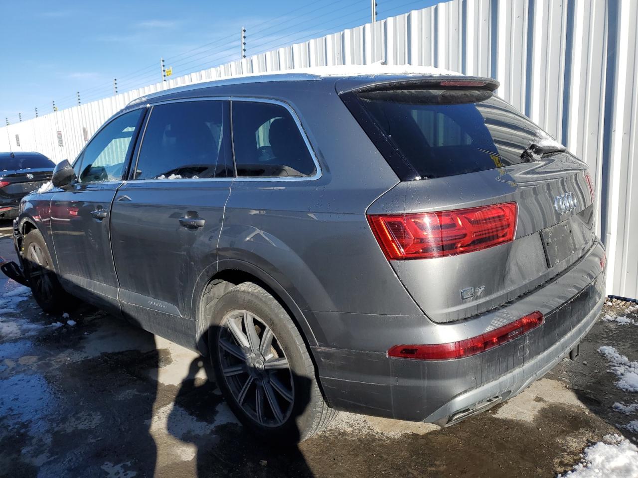2017 Audi Q7 VIN WA1LAAF7XHD008237 Copart auction photo, front end damage thumbnail 2