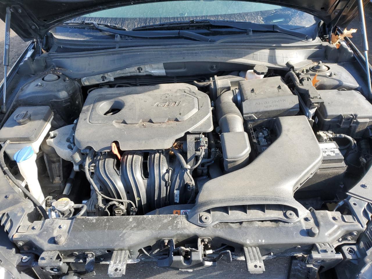 2019 KIA Optima VIN 5XXGT4L3XKG357691 Copart auction photo, vandalism / all over damage thumbnail 11