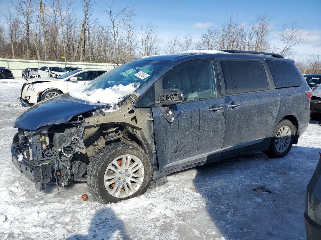 2017 Toyota Sienna VIN 5TDYZ3DC1HS871769