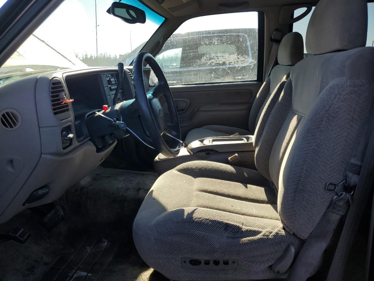 1999 Chevrolet Suburban VIN 3GNFK16R2XG226764 Copart auction photo, front end damage thumbnail 7