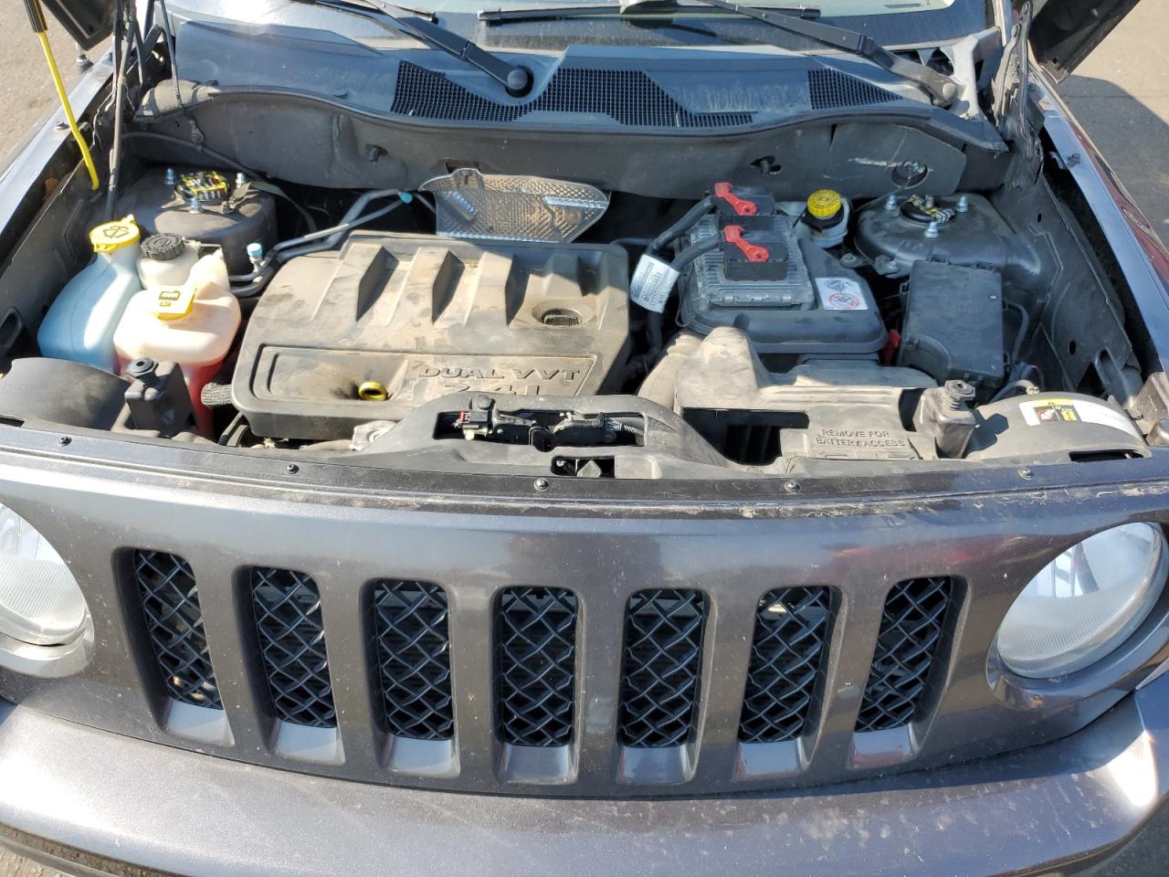 2014 Jeep Liberty (Patriot) VIN 1C4NJRFB0ED928925 Copart auction photo, hail damage thumbnail 11