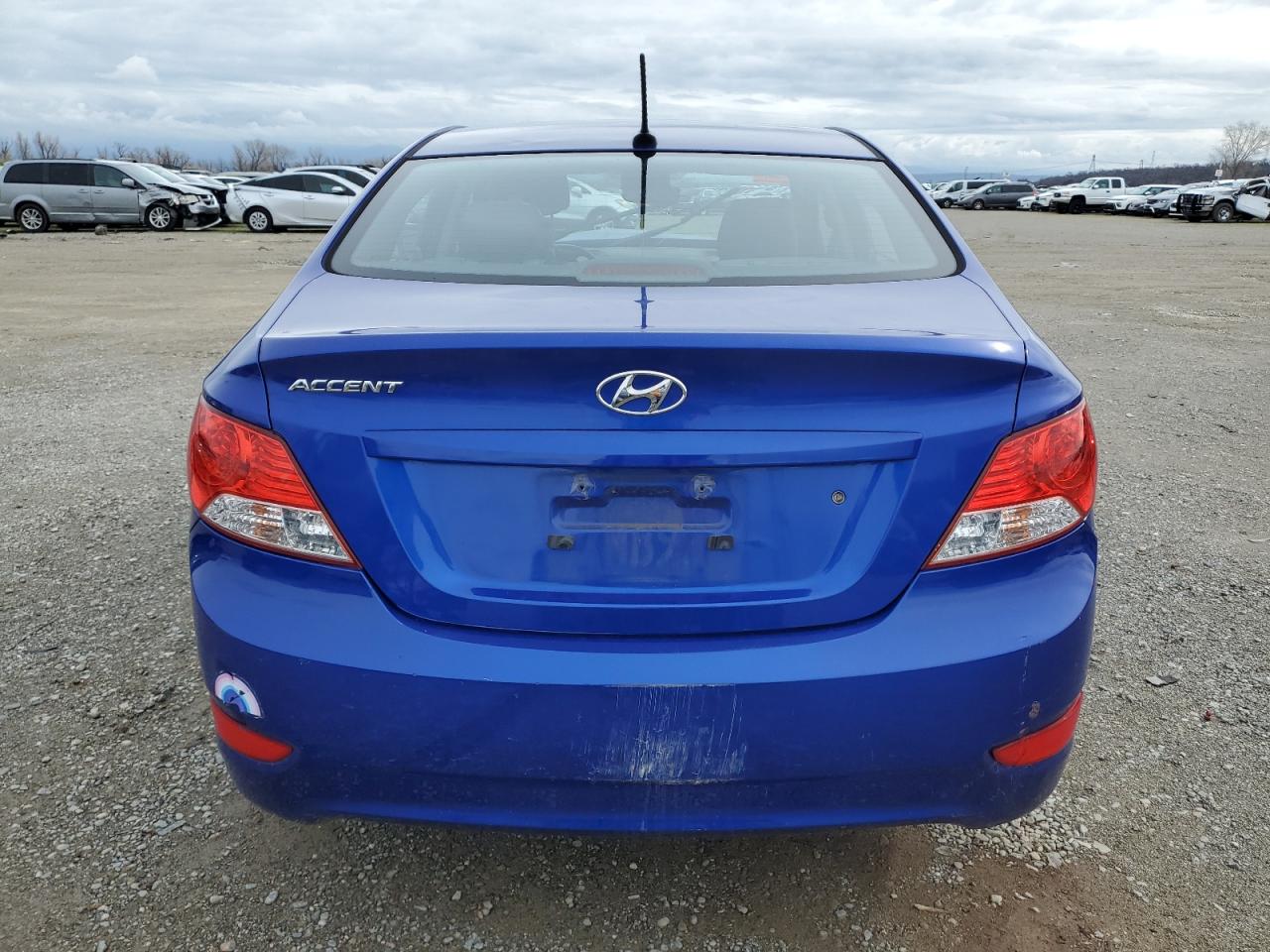 2013 Hyundai Accent VIN KMHCT4AEXDU402849 Copart auction photo, front end / rear end damage thumbnail 6