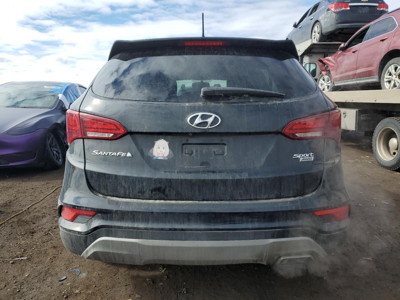 2018 Hyundai Santa Fe VIN 5NMZTDLB9JH081181 Copart auction photo, front end / side damage thumbnail 6