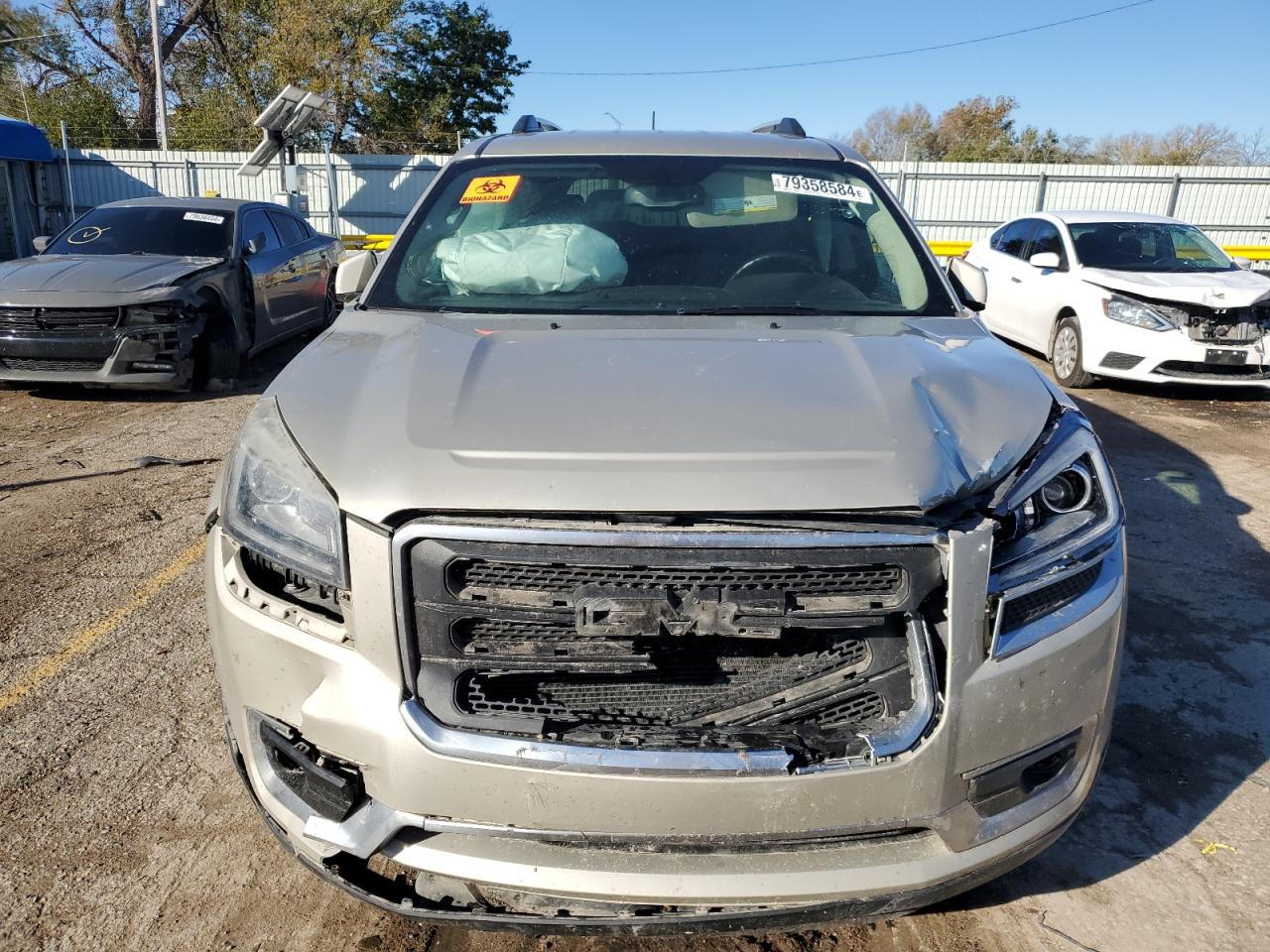 2013 GMC Acadia VIN 1GKKRRKD8DJ224947 Copart auction photo, front end / side damage thumbnail 5