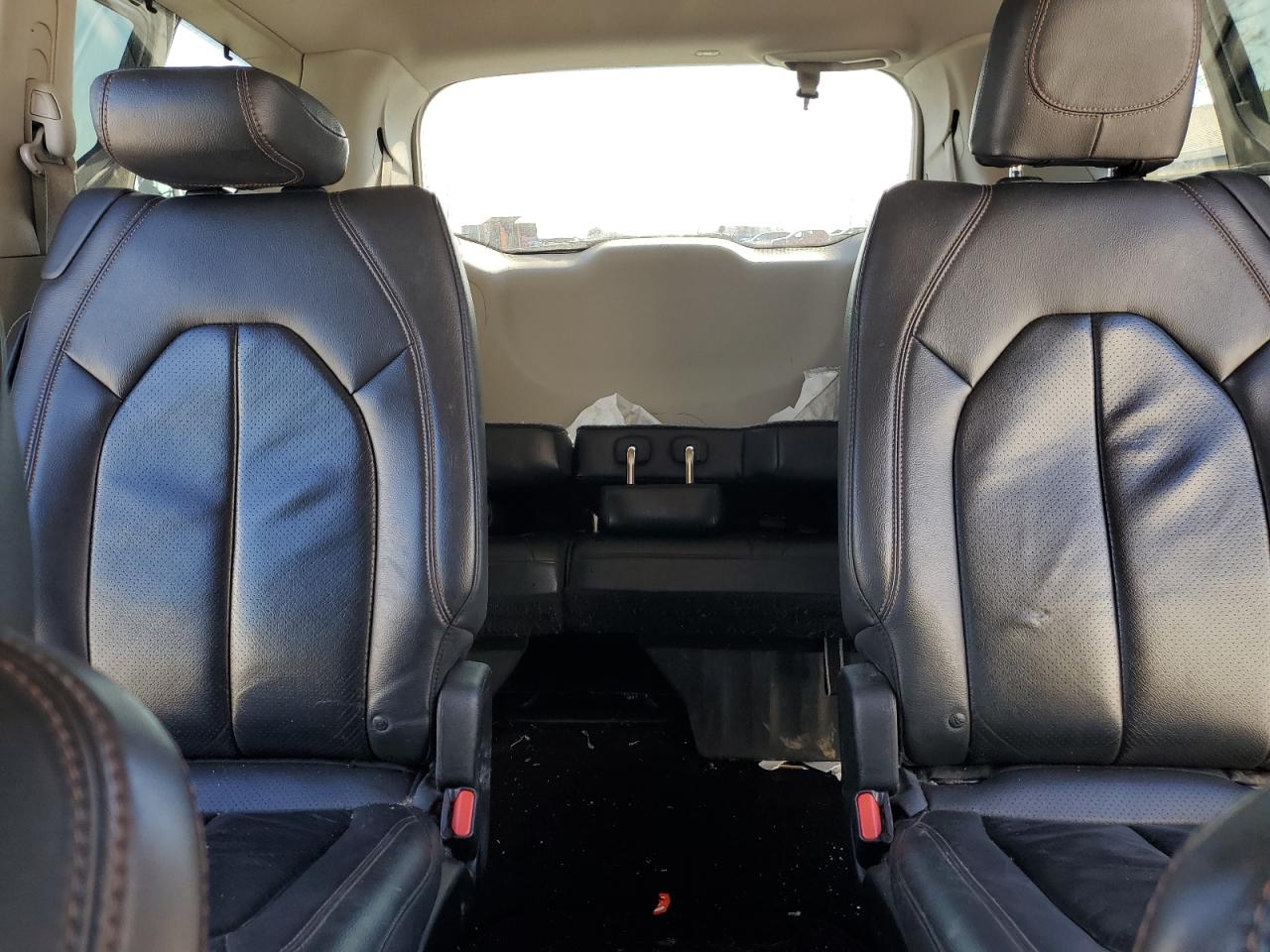 2018 Chrysler Pacifica VIN 2C4RC1BGXJR193196 Copart auction photo, front end / top/roof damage thumbnail 10