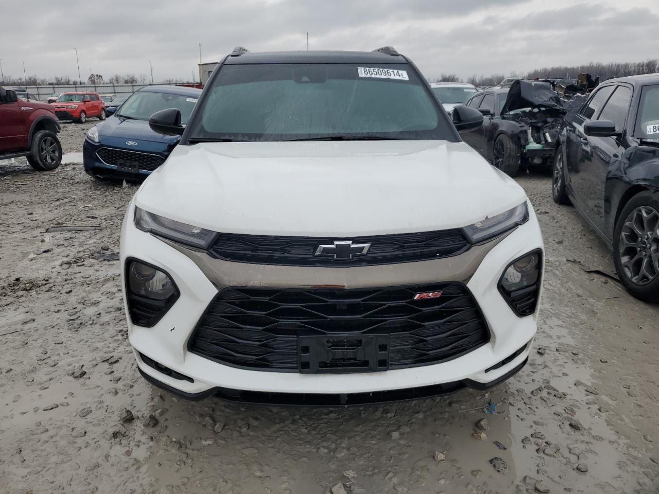 2022 Chevrolet TrailBlazer VIN KL79MTSLXNB036906 Copart auction photo, side / rear end damage thumbnail 5