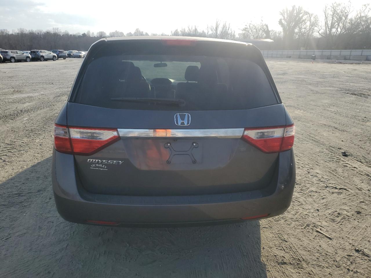 2013 Honda Odyssey VIN 5FNRL5H49DB019351 Copart auction photo, side damage thumbnail 6