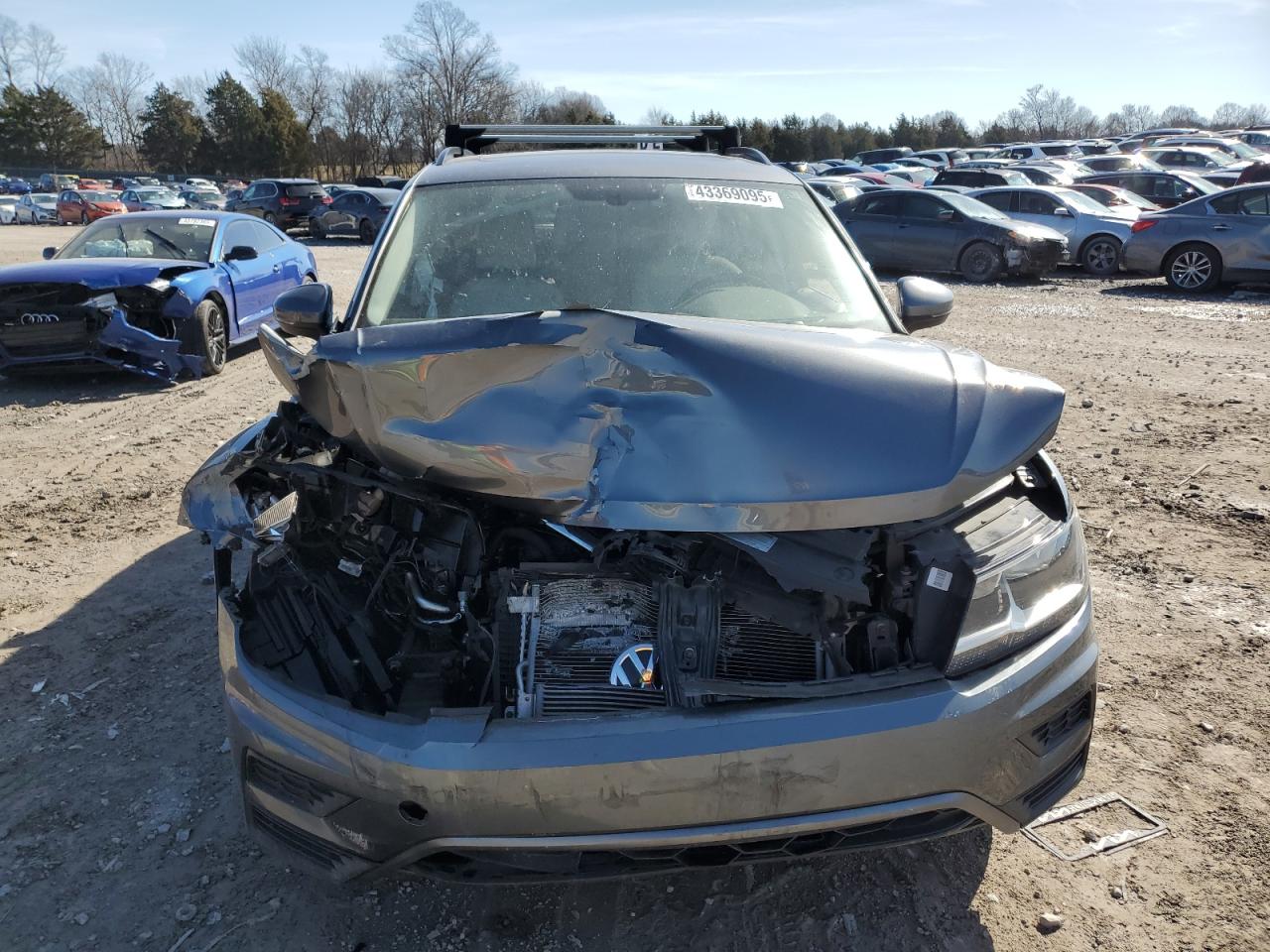 2019 Volkswagen Tiguan VIN 3VV3B7AX3KM053241 Copart auction photo, front end damage thumbnail 5