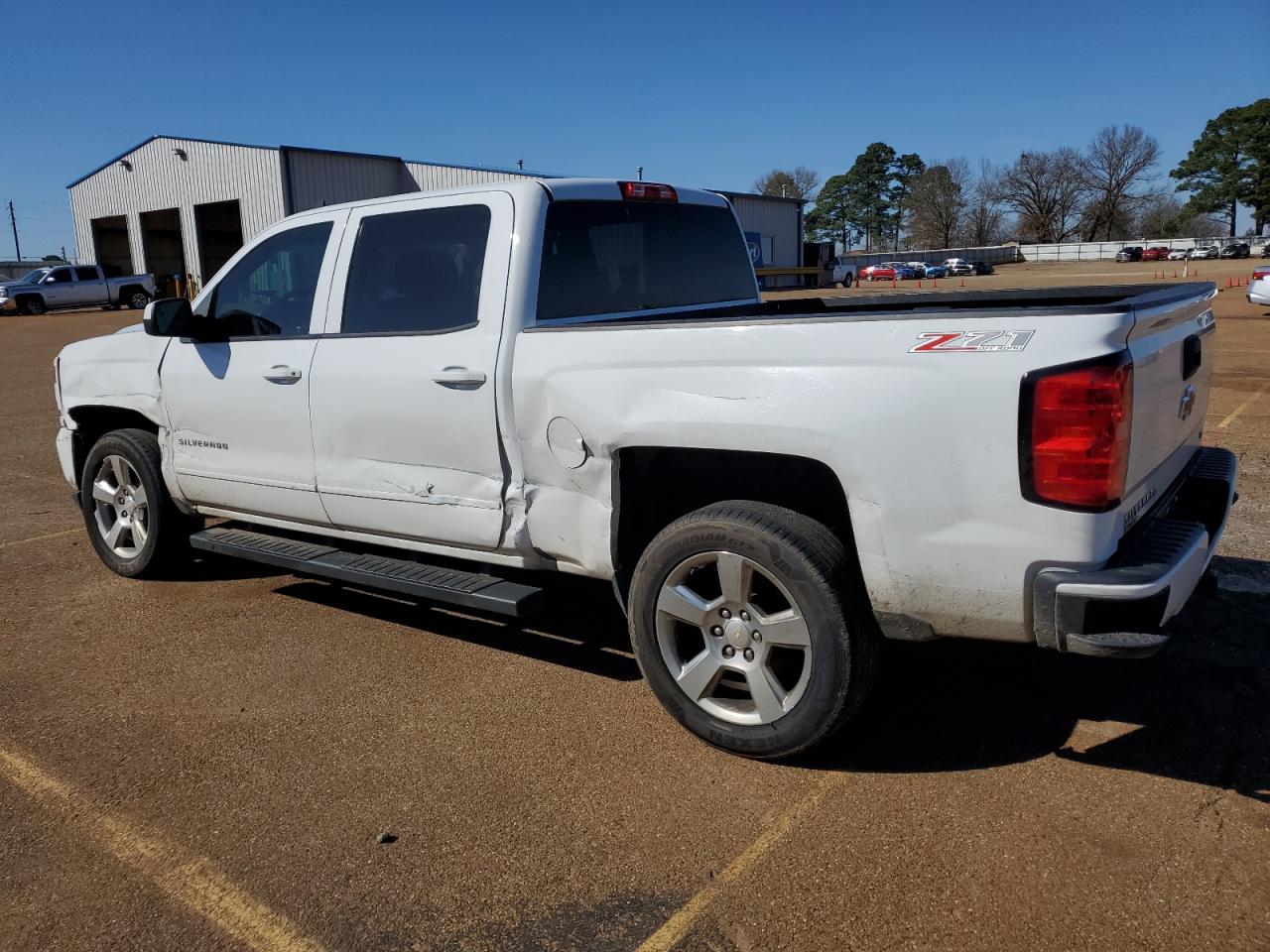 2017 Chevrolet Silverado VIN 3GCUKRECXHG155374 Copart auction photo, side / front end damage thumbnail 2