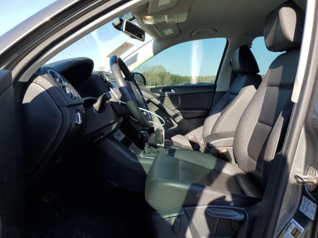 2017 Volkswagen Tiguan VIN WVGAV7AX4HK019298 Copart auction photo, front end damage thumbnail 7