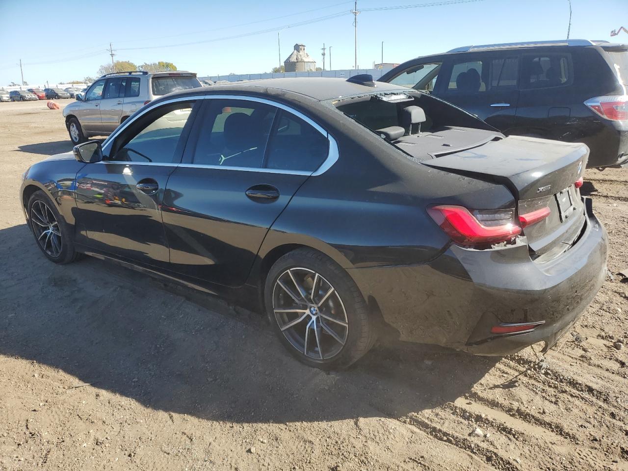 2020 BMW 3er VIN WBA5R7C0XLFH46702 Copart auction photo, rear end damage thumbnail 2