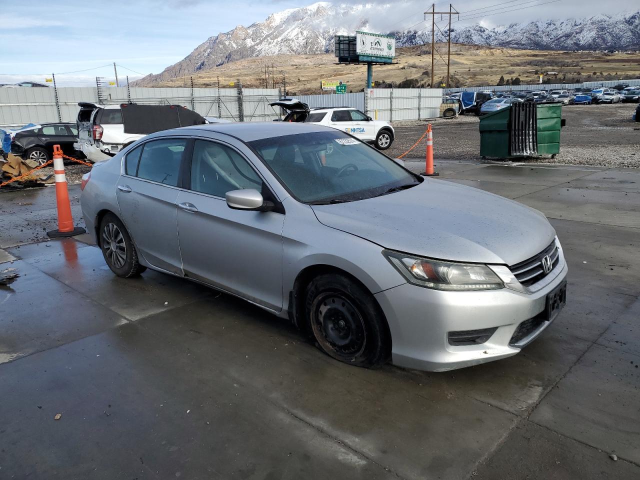 2013 Honda Accord VIN 1HGCR2F37DA185312 Copart auction photo, undercarriage damage thumbnail 4