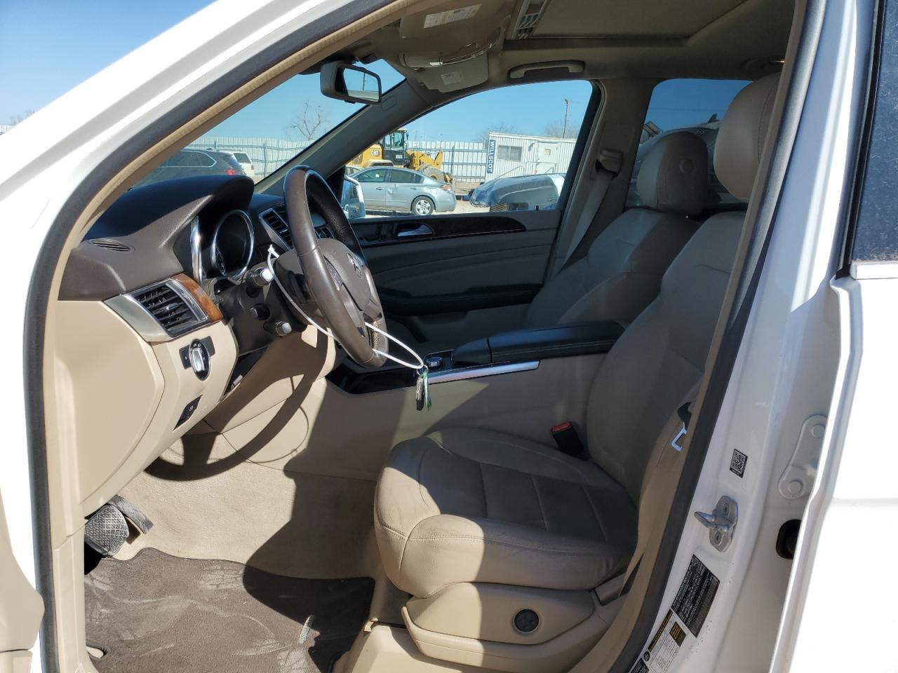 2015 Mercedes-Benz M-klasse VIN 4JGDA5HB8FA581991 Copart auction photo, rear end / minor dent/scratches damage thumbnail 7