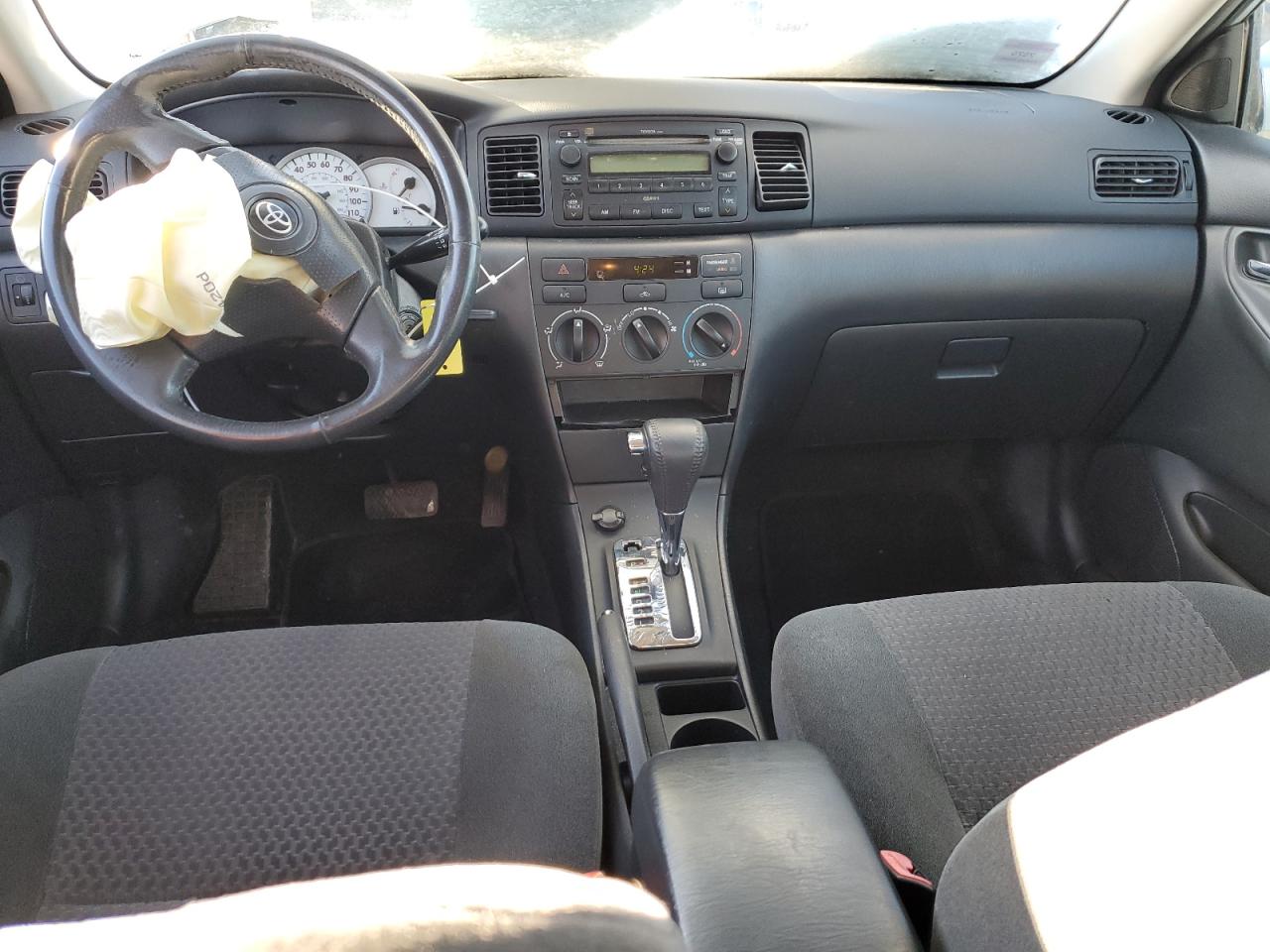 2006 Toyota Corolla VIN 1NXBR32E76Z601430 Copart auction photo, front end damage thumbnail 8