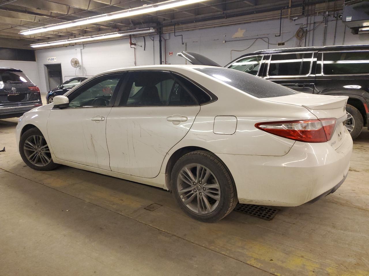 2016 Toyota Camry VIN 4T1BF1FK7GU167251 Copart auction photo, front end / mechanical damage thumbnail 2
