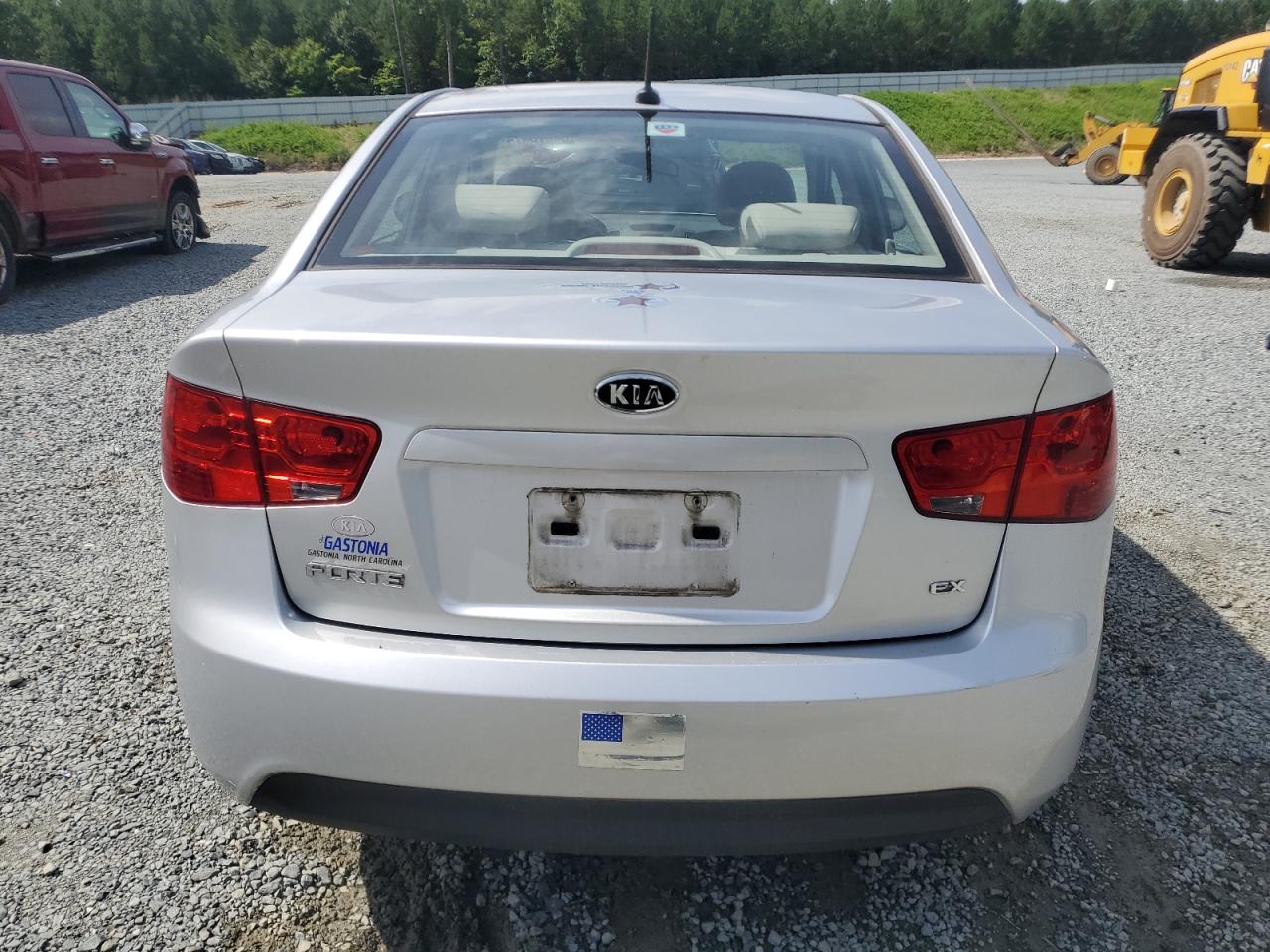 2012 KIA Forte VIN KNAFU4A23C5607133 Copart auction photo, front end damage thumbnail 6