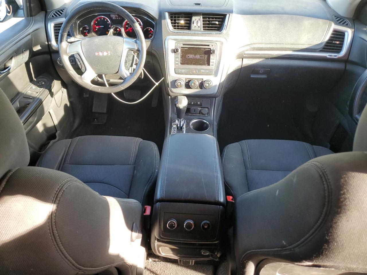 2015 GMC Acadia VIN 1GKKRNED7FJ135703 Copart auction photo, rear end damage thumbnail 8