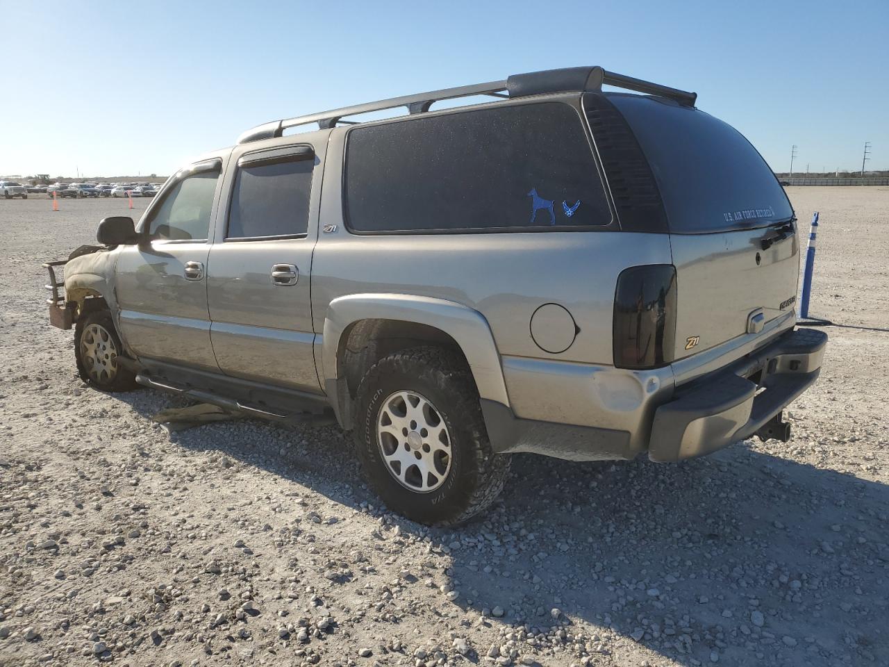 2002 Chevrolet Suburban VIN 3GNFK16Z22G245579 Copart auction photo, burn damage thumbnail 2