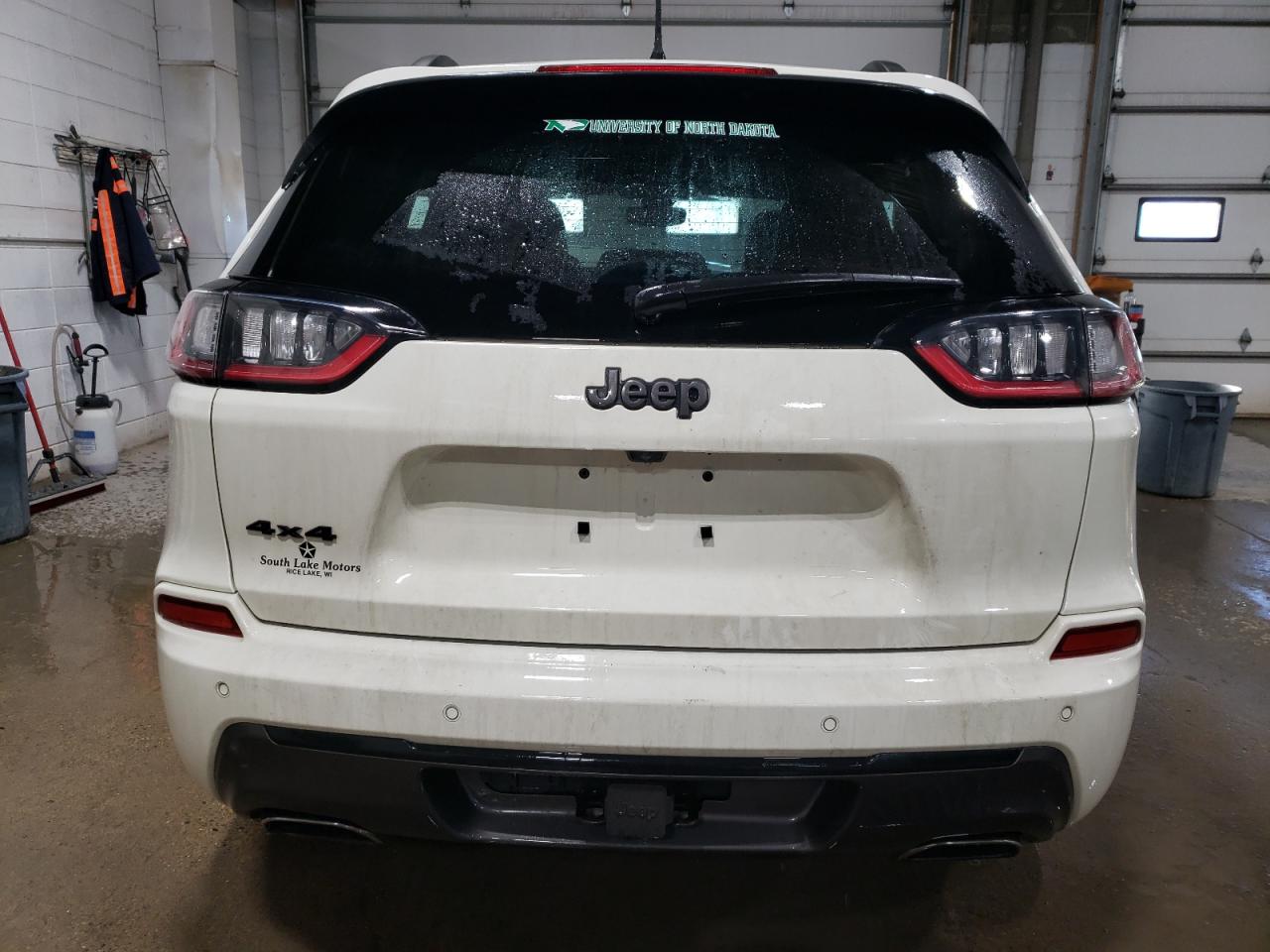 2019 Jeep Grand Cherokee VIN 1C4PJMDX5KD437305 Copart auction photo, front end damage thumbnail 6
