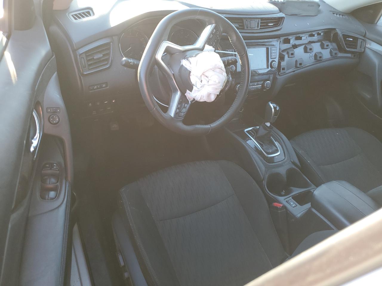 2019 Nissan Rogue VIN 5N1AT2MV2KC827038 Copart auction photo, all over damage thumbnail 8