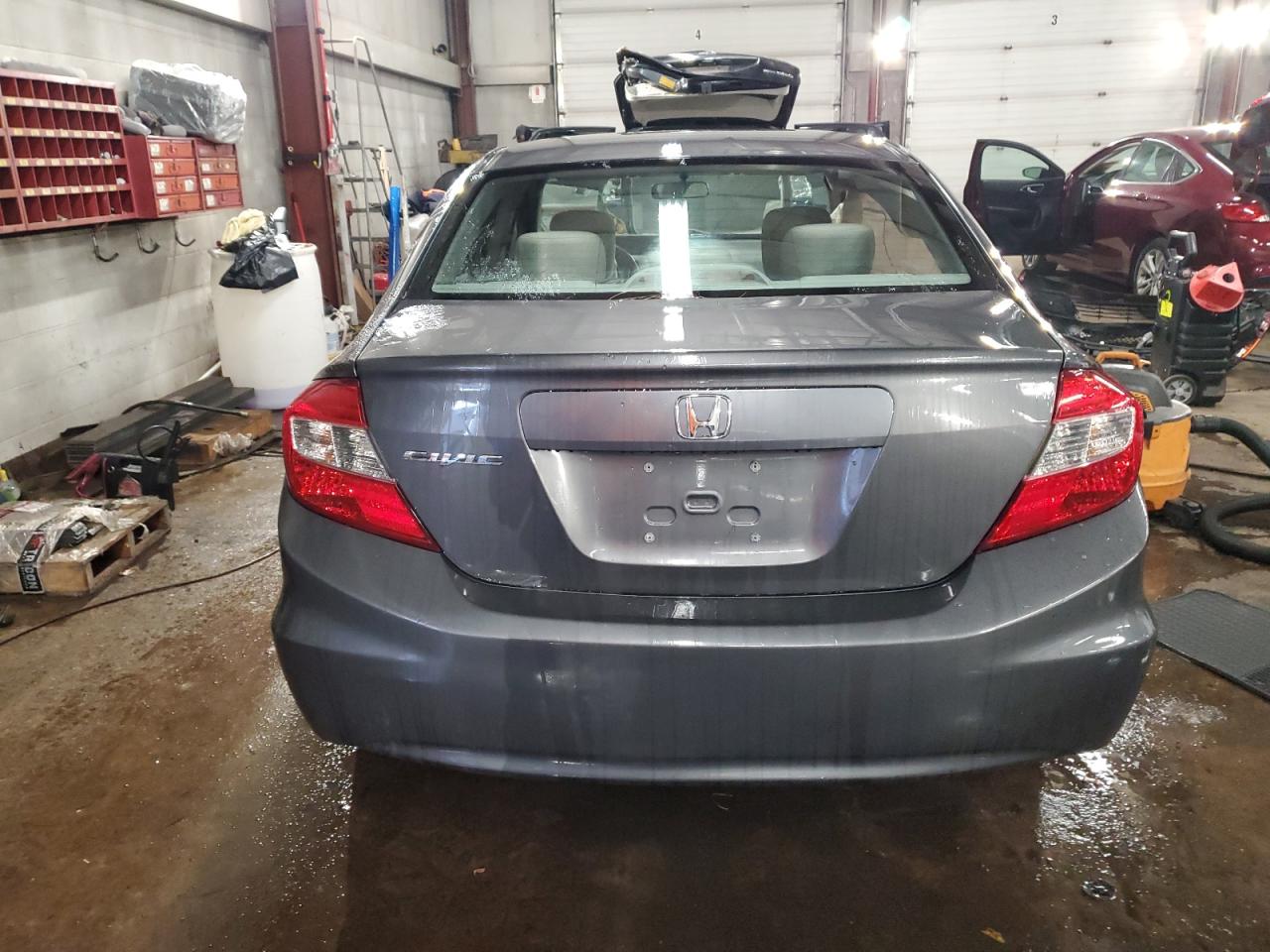 2012 Honda Civic VIN 2HGFB2F58CH596639 Copart auction photo, front end / side damage thumbnail 6