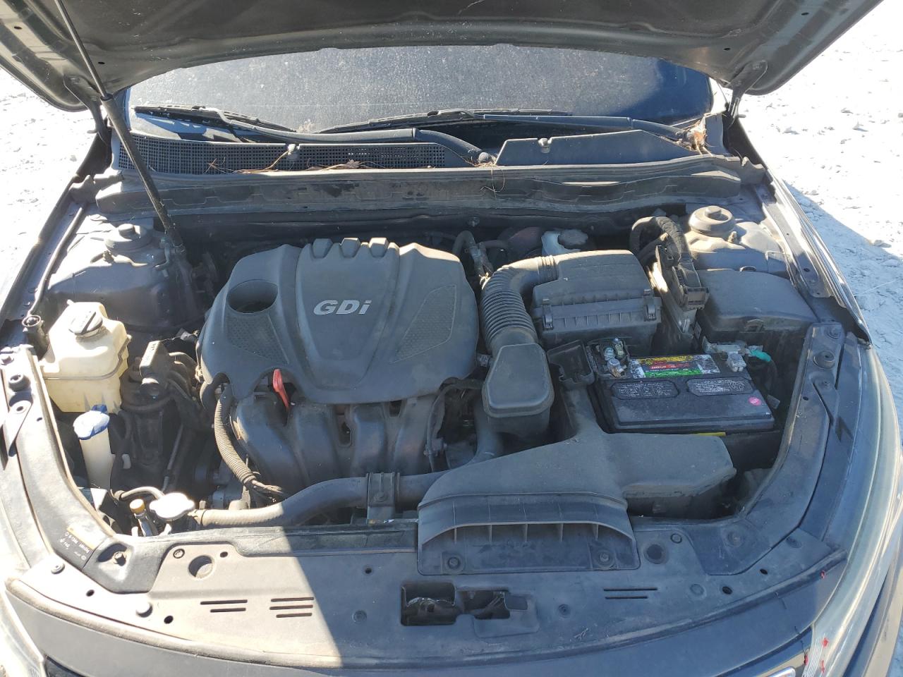 2015 KIA Optima VIN KNAGM4A72F5571178 Copart auction photo, front end / minor dent/scratches damage thumbnail 11