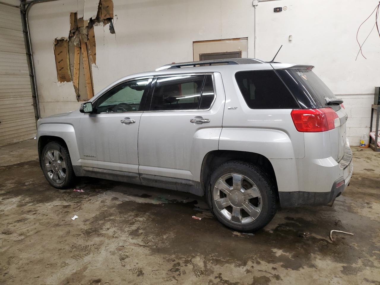 2013 GMC Terrain VIN 2GKFLXE34D6408242 Copart auction photo, front end damage thumbnail 2