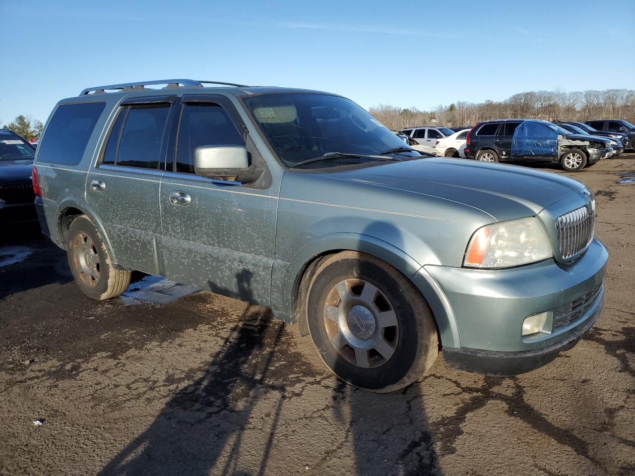 2006 Lincoln Navigator VIN 5LMFU28596LJ11608 Copart auction photo, rear end damage thumbnail 4