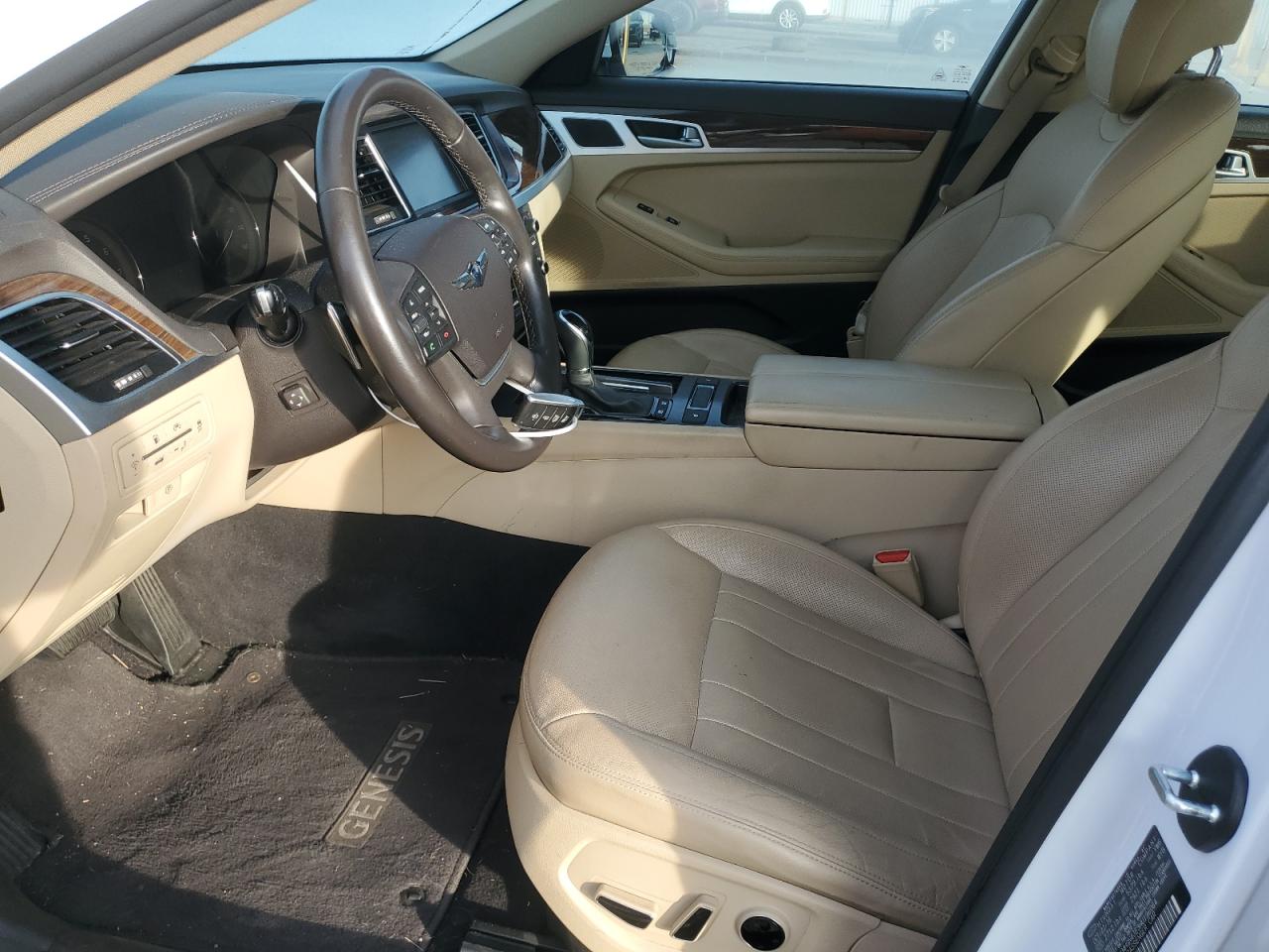 2017 Genesis G80 VIN KMHGN4JE3HU196064 Copart auction photo, front end / minor dent/scratches damage thumbnail 7