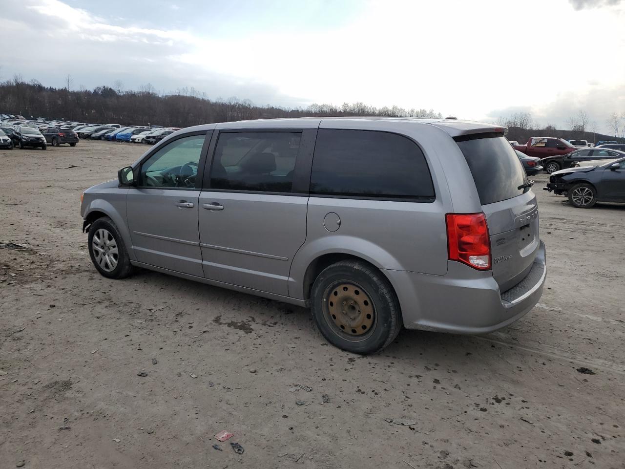 2016 Dodge Caravan VIN 2C4RDGBG5GR143217 Copart auction photo, front end / side damage thumbnail 2