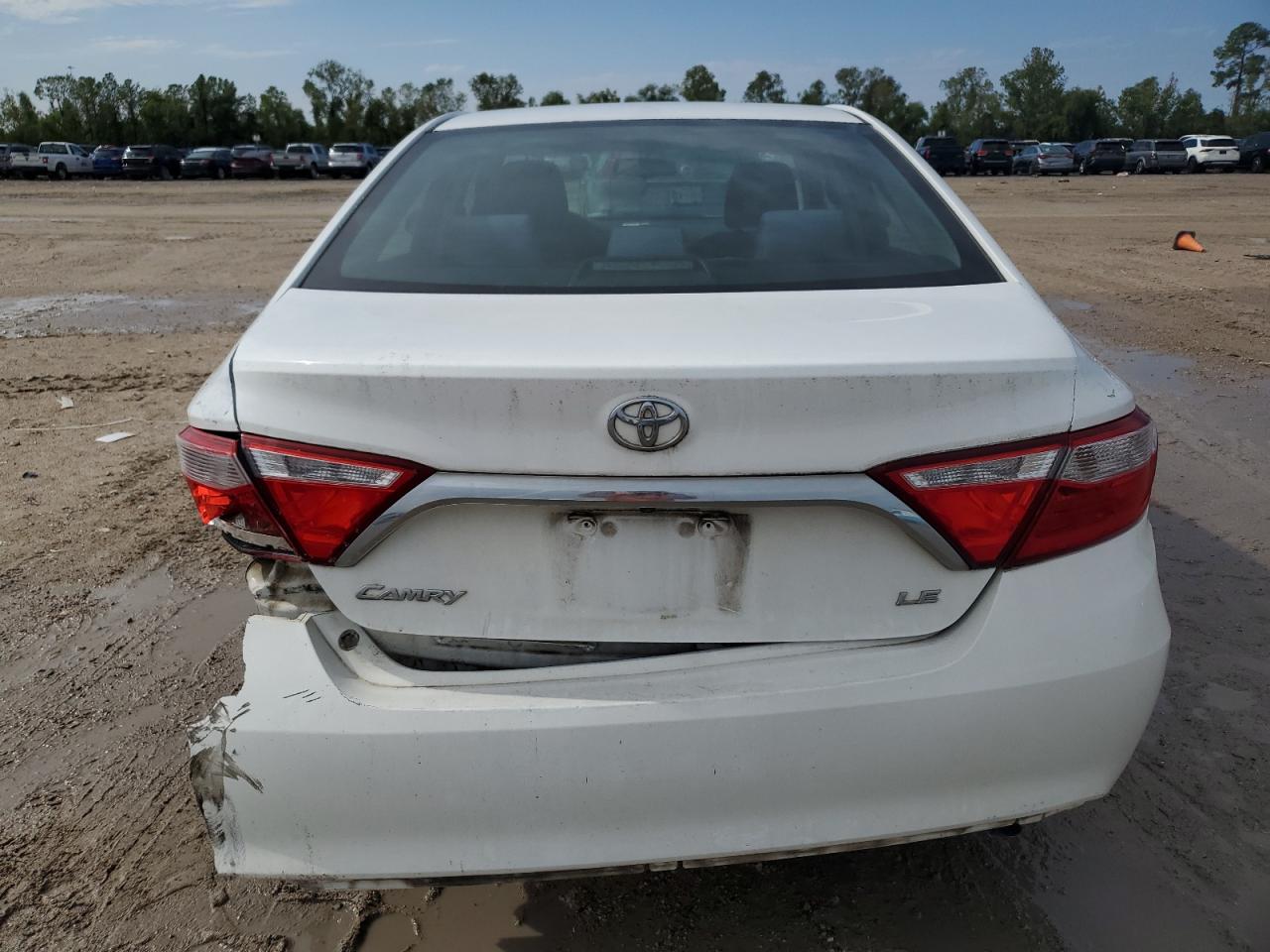 2015 Toyota Camry VIN 4T4BF1FK5FR506674 Copart auction photo, rear end damage thumbnail 6