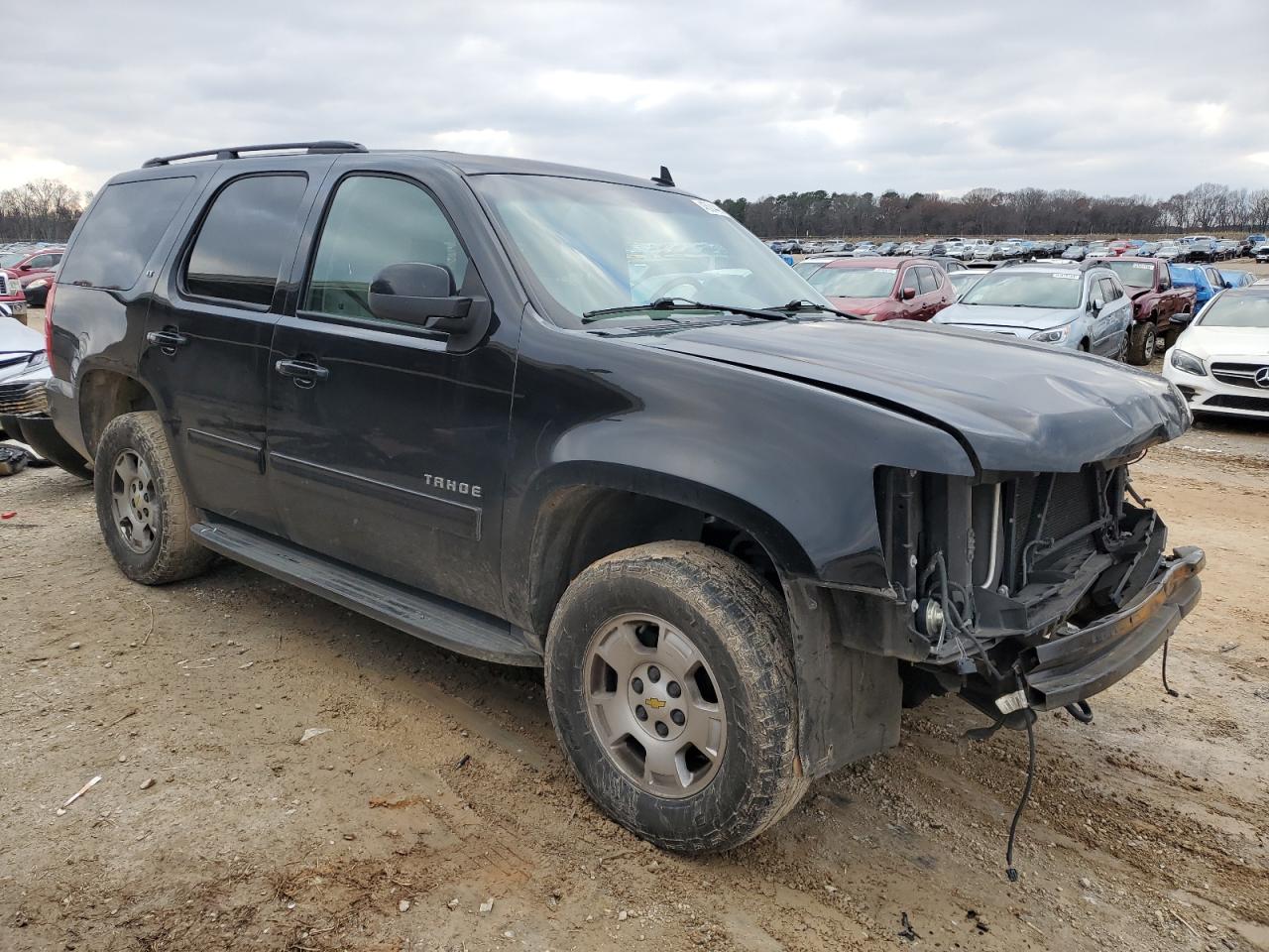 2010 Chevrolet Tahoe VIN 1GNUKBE05AR233618 Copart auction photo, front end damage thumbnail 4
